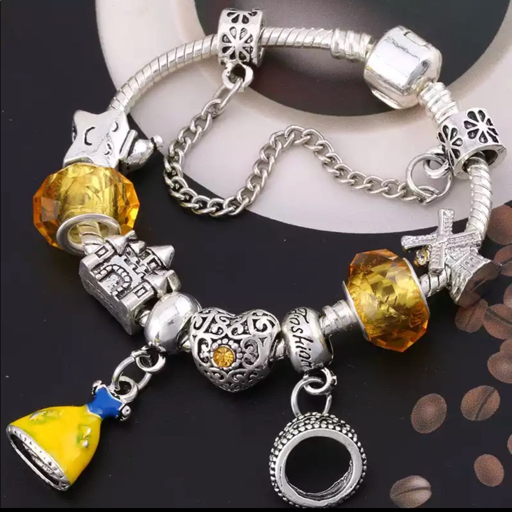 Brand New Disney Princess Charm Bracelet